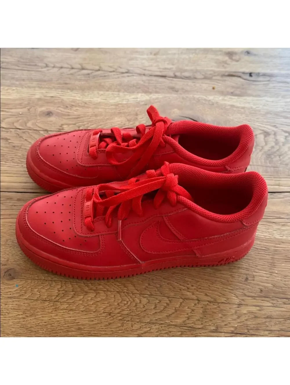 Nike Air Force 1 Triple Red Sneakers Youth 5.5